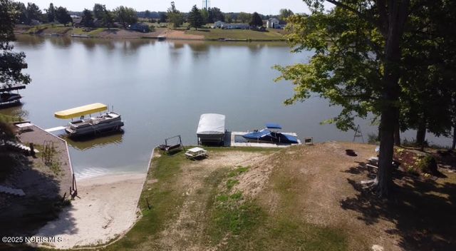 234 Seneca Drive, Montpelier, OH 43543