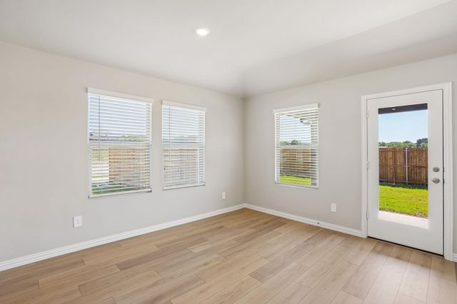 6110 CHICKNEY Drive, Princeton, TX 75071