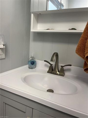 3134 Venus LN, North Fort Myers, FL 33903