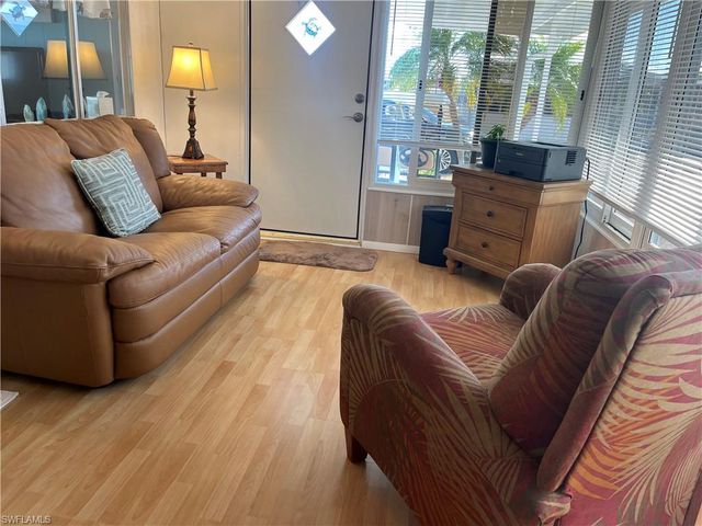 3134 Venus LN, North Fort Myers, FL 33903