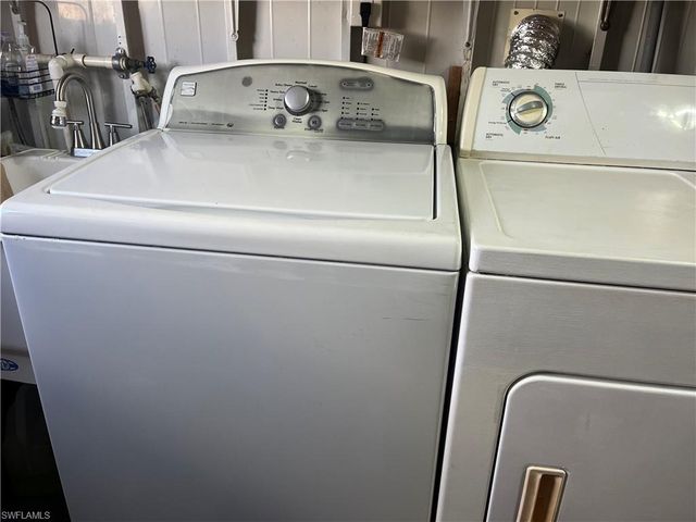 3134 Venus LN, North Fort Myers, FL 33903