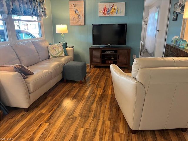 3134 Venus LN, North Fort Myers, FL 33903