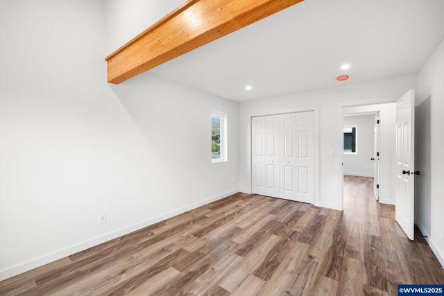 138 Santiam St, Gates, OR 97346