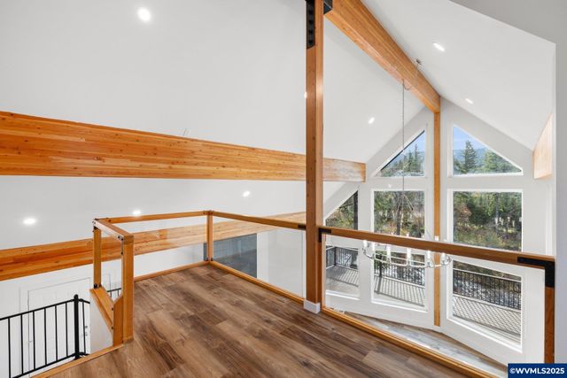 138 Santiam St, Gates, OR 97346