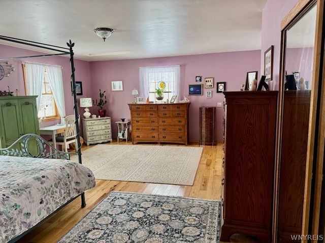 639 County Line Road, Darien, NY 14004