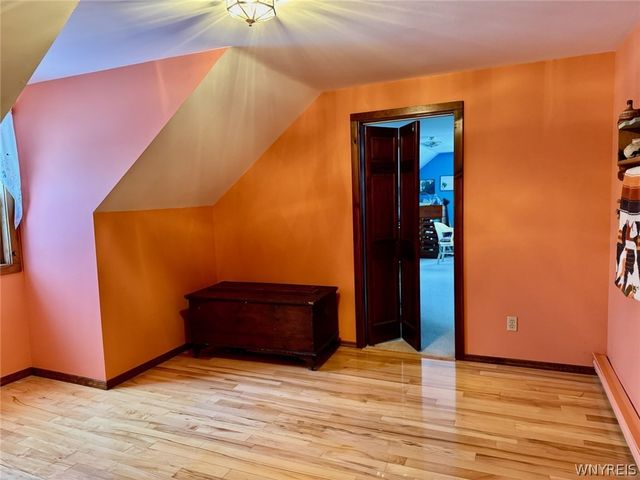 639 County Line Road, Darien, NY 14004