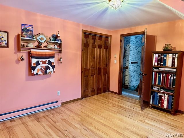 639 County Line Road, Darien, NY 14004