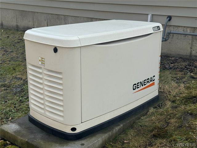 639 County Line Road, Darien, NY 14004