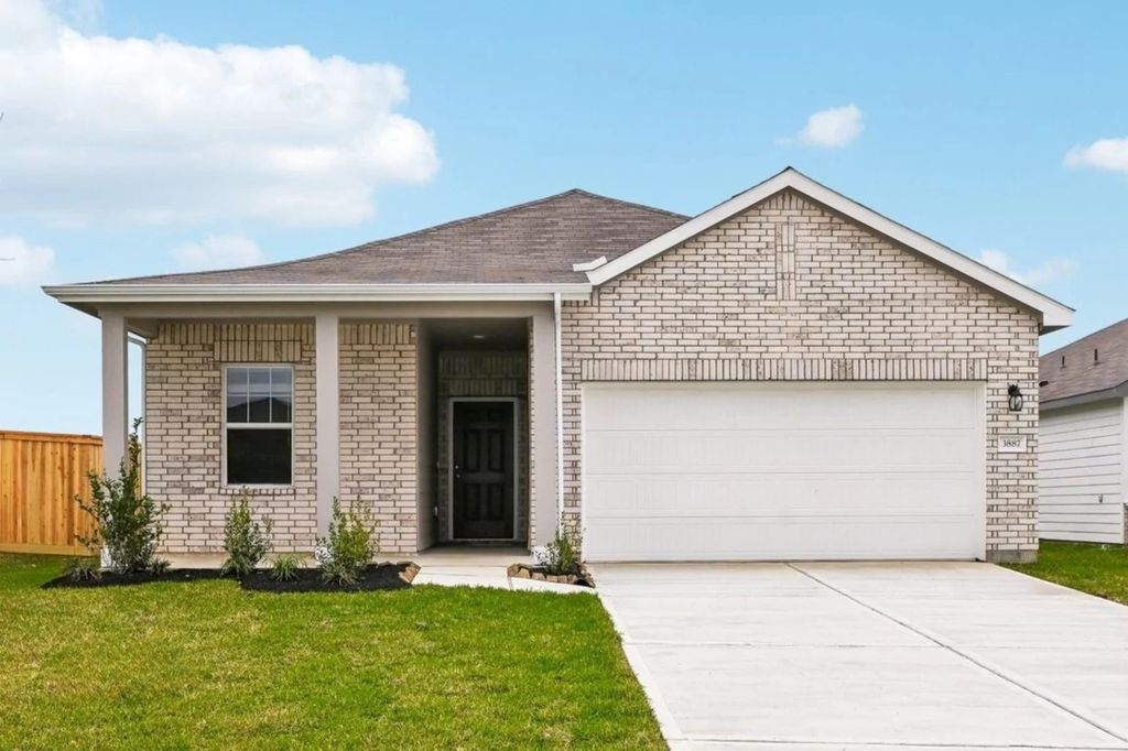 2421 Rambler Drive, Ponder, TX 76259