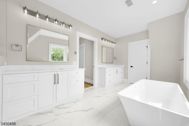 237 Mountainside Rd, Mendham Twp., NJ 07945
