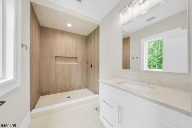 237 Mountainside Rd, Mendham Twp., NJ 07945