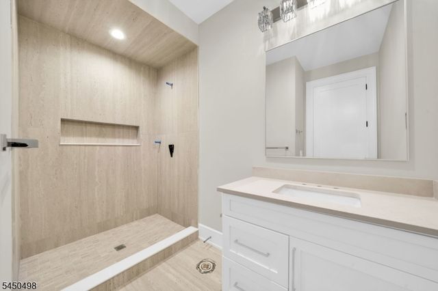 237 Mountainside Rd, Mendham Twp., NJ 07945