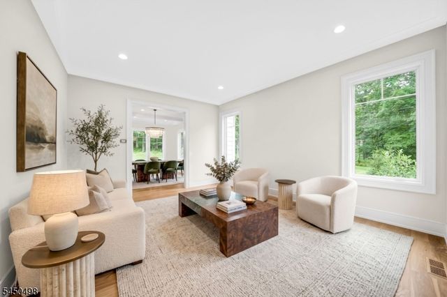 237 Mountainside Rd, Mendham Twp., NJ 07945
