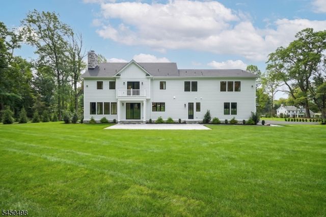 237 Mountainside Rd, Mendham Twp., NJ 07945