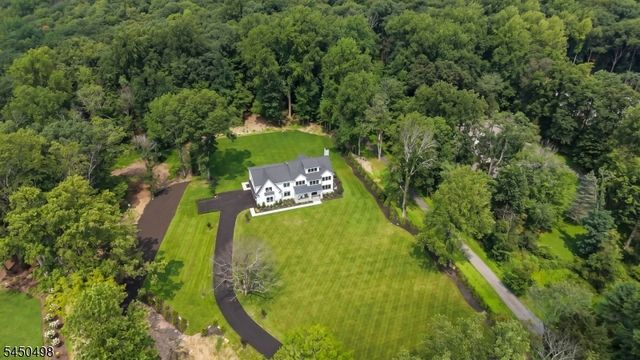 237 Mountainside Rd, Mendham Twp., NJ 07945