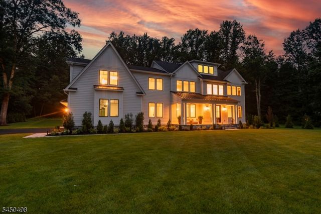 237 Mountainside Rd, Mendham Twp., NJ 07945
