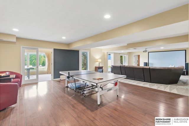 11831 S 48th Street, Bellevue, NE 68133