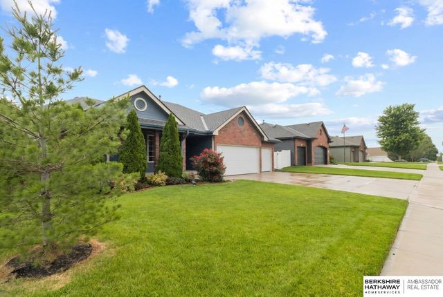 11831 S 48th Street, Bellevue, NE 68133