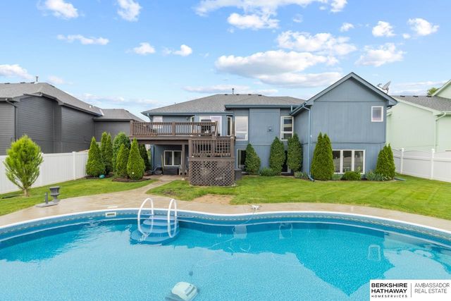 11831 S 48th Street, Bellevue, NE 68133