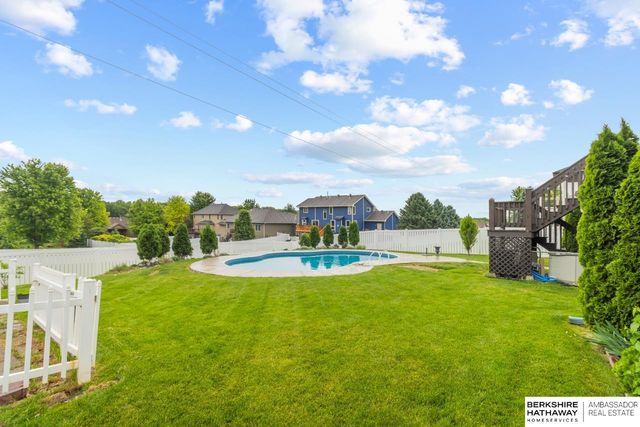11831 S 48th Street, Bellevue, NE 68133