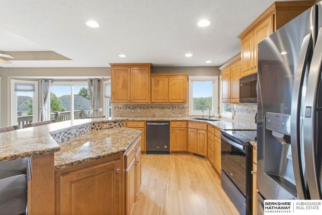 11831 S 48th Street, Bellevue, NE 68133