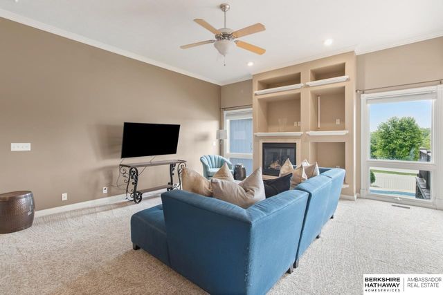 11831 S 48th Street, Bellevue, NE 68133