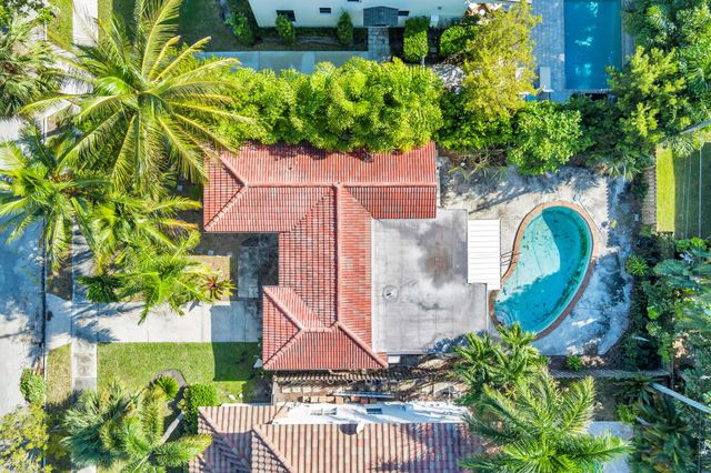 244 31st Court, West Palm Beach, FL 33407