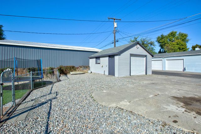2608 W Wellesley Ave, Spokane, WA 99205