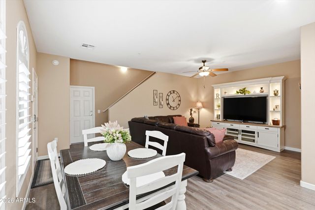 1350 S GREENFIELD Road 1049, Mesa, AZ 85206