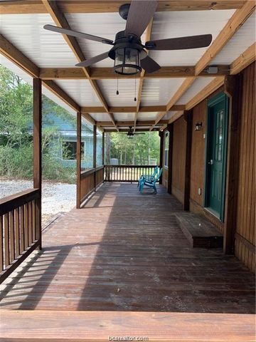 11353 Oak Lake Road, Bryan, TX 77808