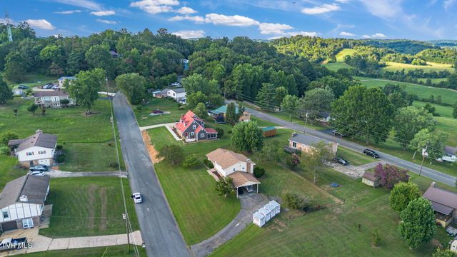 250 Plainview Heights Circle, Greeneville, TN 37745