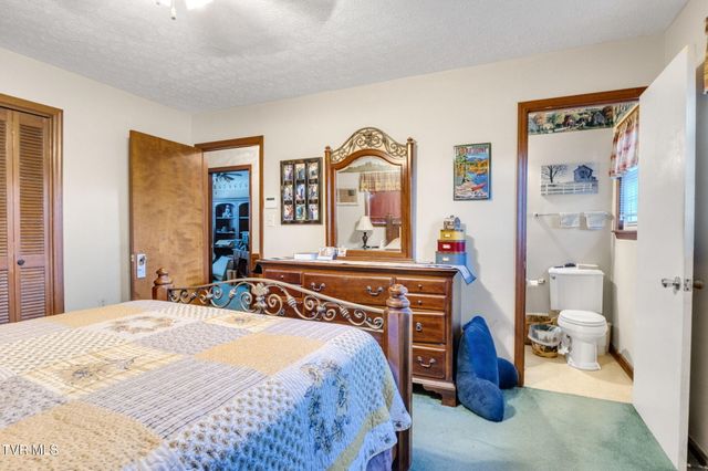 250 Plainview Heights Circle, Greeneville, TN 37745
