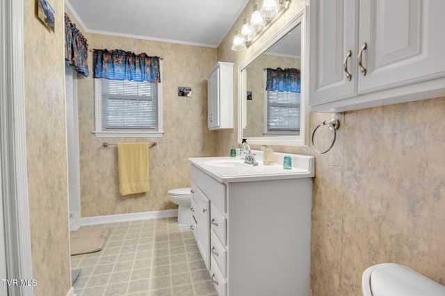 250 Plainview Heights Circle, Greeneville, TN 37745