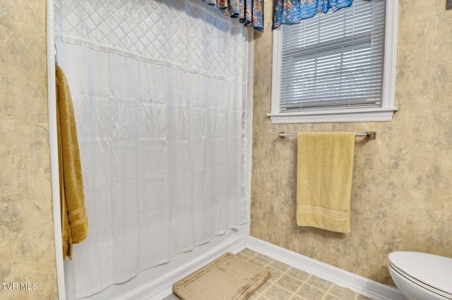 250 Plainview Heights Circle, Greeneville, TN 37745