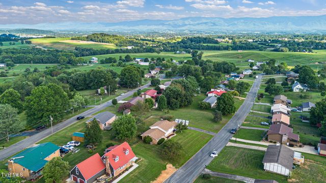 250 Plainview Heights Circle, Greeneville, TN 37745