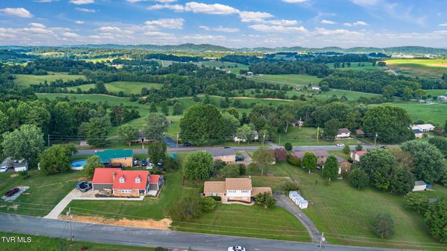 250 Plainview Heights Circle, Greeneville, TN 37745