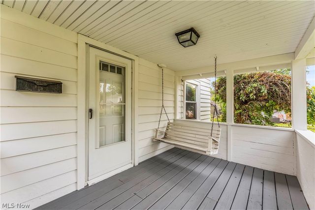 1083 Eastlake Drive, Eastlake, OH 44095