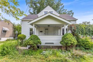 1083 Eastlake Drive, Eastlake, OH 44095