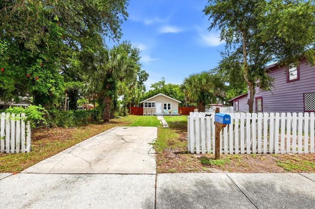 1161 NEWTON AVENUE S, St Petersburg, FL 33705