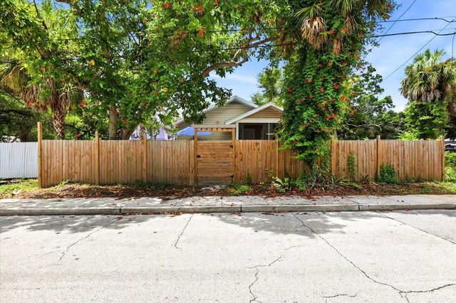 1161 NEWTON AVENUE S, St Petersburg, FL 33705