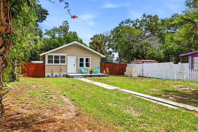 1161 NEWTON AVENUE S, St Petersburg, FL 33705