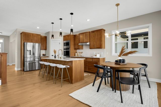 2164 Eustis Street, Roseville, MN 55113