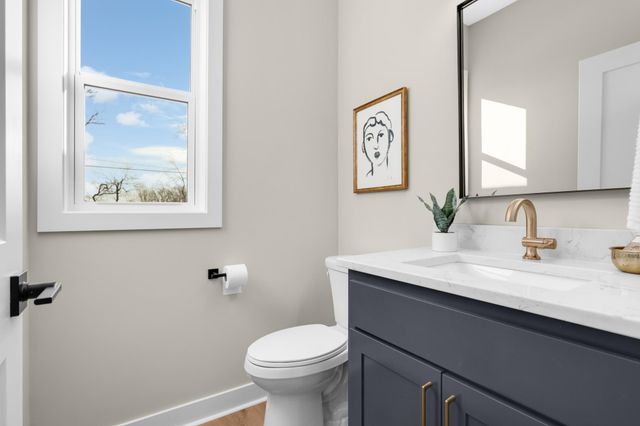 2164 Eustis Street, Roseville, MN 55113