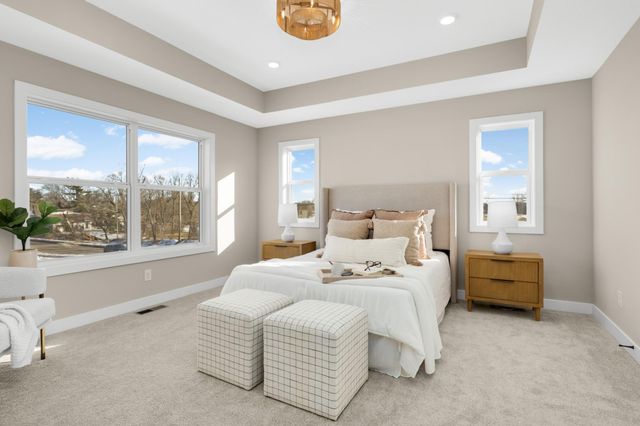 2164 Eustis Street, Roseville, MN 55113