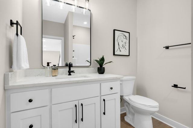 2164 Eustis Street, Roseville, MN 55113