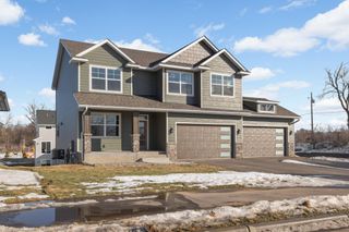 2164 Eustis Street, Roseville, MN 55113