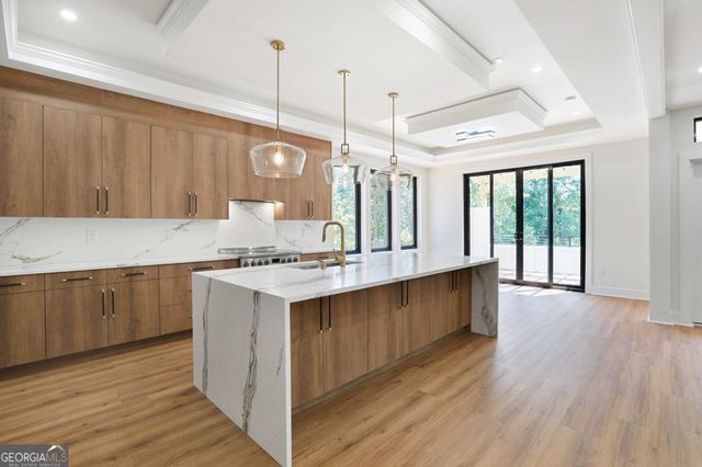 1155 SW Apollo, Atlanta, GA 30331