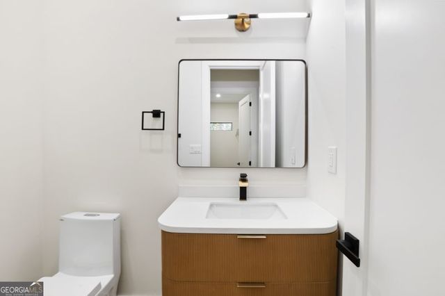 1155 SW Apollo, Atlanta, GA 30331