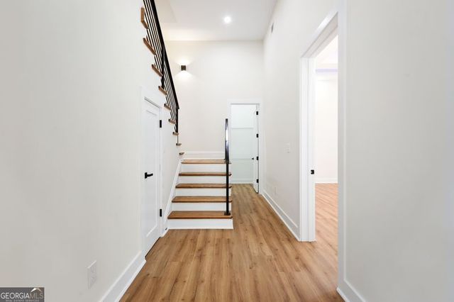 1155 SW Apollo, Atlanta, GA 30331