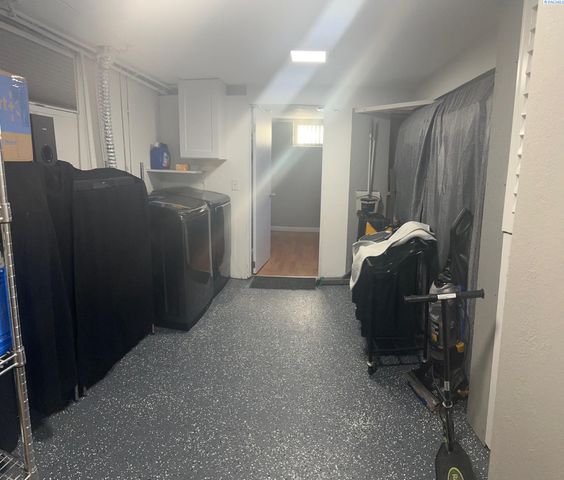 1723 N 19th Ave, Pasco, WA 99301